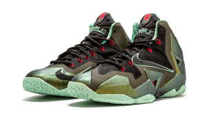 Nike Lebron 11 Prchy Gld/arctc Grn-drk Ldn-bl