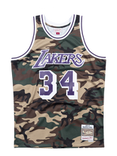 Load image into Gallery viewer, 34 - Los Angeles Lakers Shaquille O&#39;Neal Woodland Camo Swingman Jersey - Navy