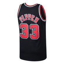 Load image into Gallery viewer, 33 - Men&#39;s Mitchell &amp; Ness Scottie Pippen Black Chicago Bulls 1997-98 Hardwood Classics Swingman Jersey - Black