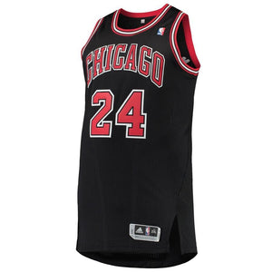 24 - Men's adidas Lauri Markkanen Black Chicago Bulls Finished Authentic Jersey - Black