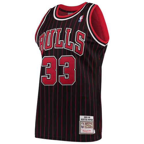 33 - Men's Mitchell & Ness Scottie Pippen Black Chicago Bulls 1995-96 Hardwood Classics Authentic Jersey - Black