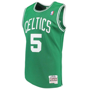 5  - Men's Mitchell & Ness Kevin Garnett Kelly Green Boston Celtics 2007-08 Hardwood Classics Swingman Jersey - Green