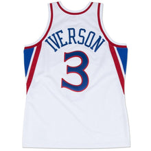 Load image into Gallery viewer, 3 - Mitchell &amp; Ness Philadelphia 76ers #3 Allen Iverson White 1996 Throwback Premium Jersey - White
